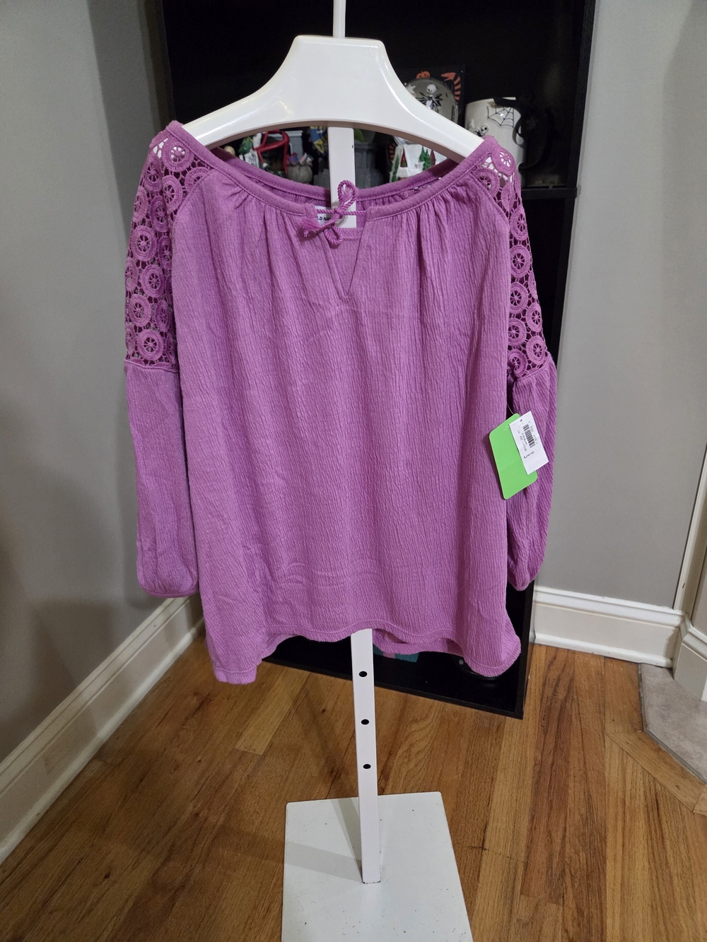 Old Navy Lilac Crochet-Sleeve Tunic Top